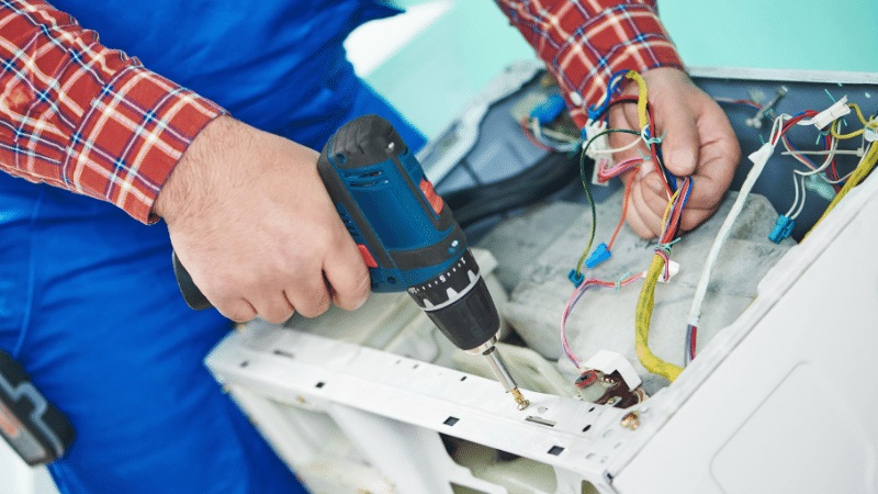 Ahmetli Toshiba Toshiba çamaşır makinesi kart tamiri – Su almama arızası orijinal parça ile giderildi. - Teknik servis örneği